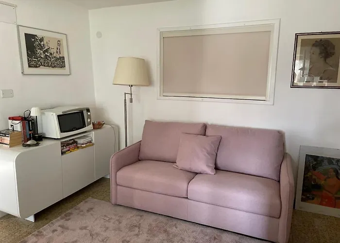 Casa Alice - Tranquilla Casa Con Giardino *