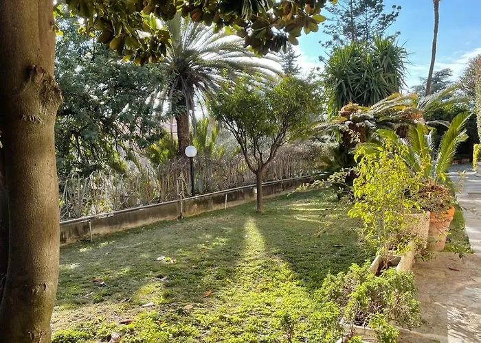 Casa Alice - Tranquilla Casa Con Giardino *